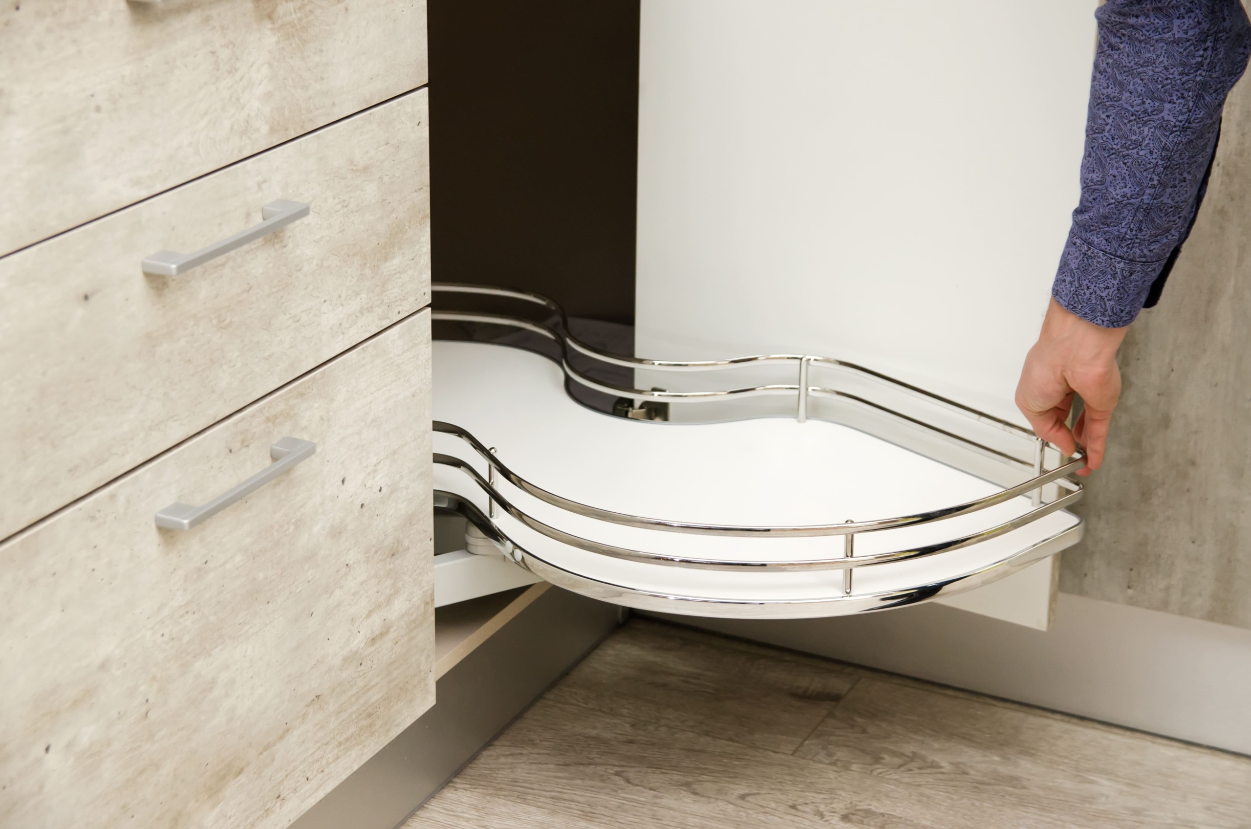 AdobeStock_334992111_1 Cabinet Corner
